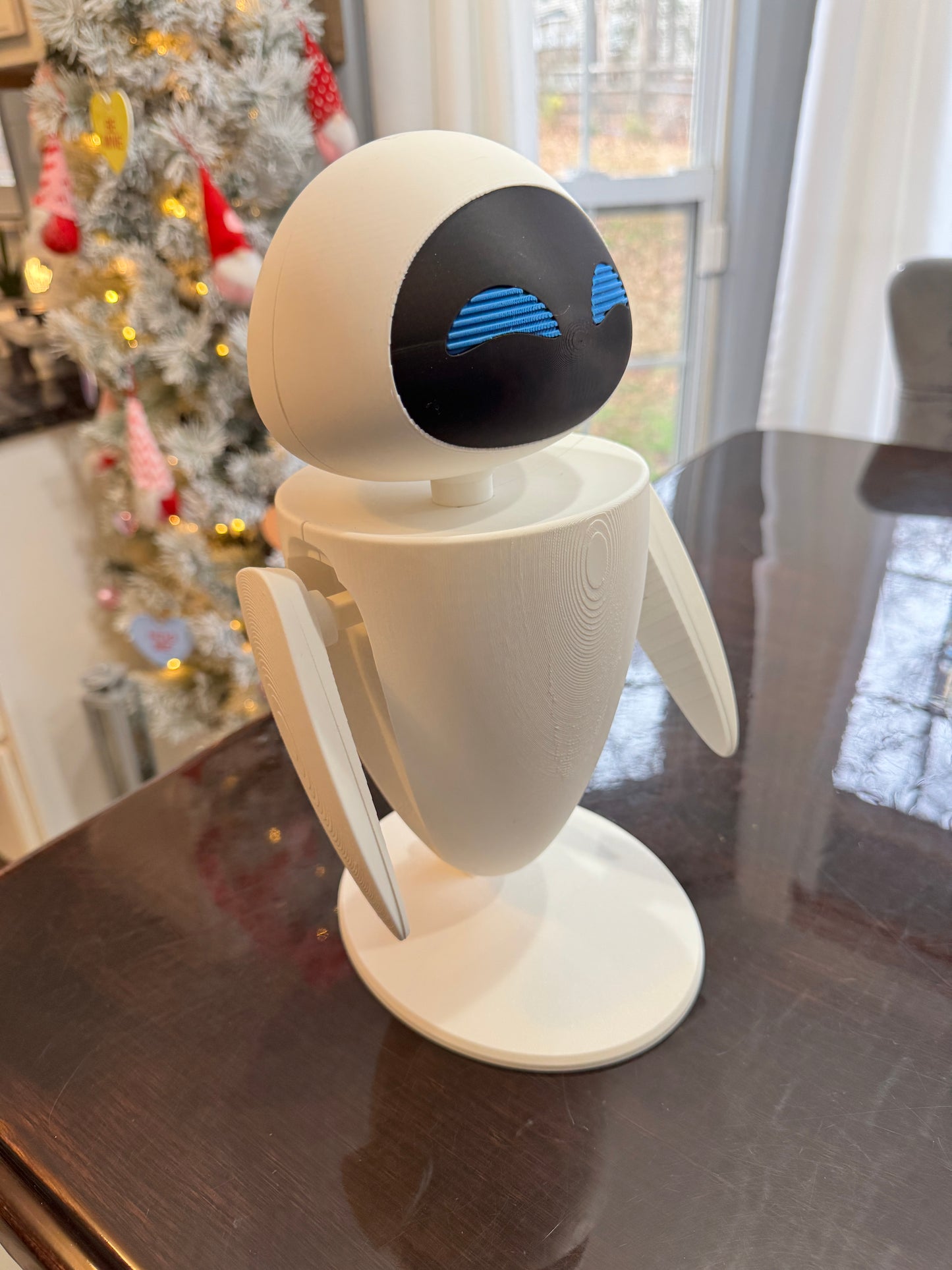 EVE (Extraterrestrial Vegetation Evaluator) Robot